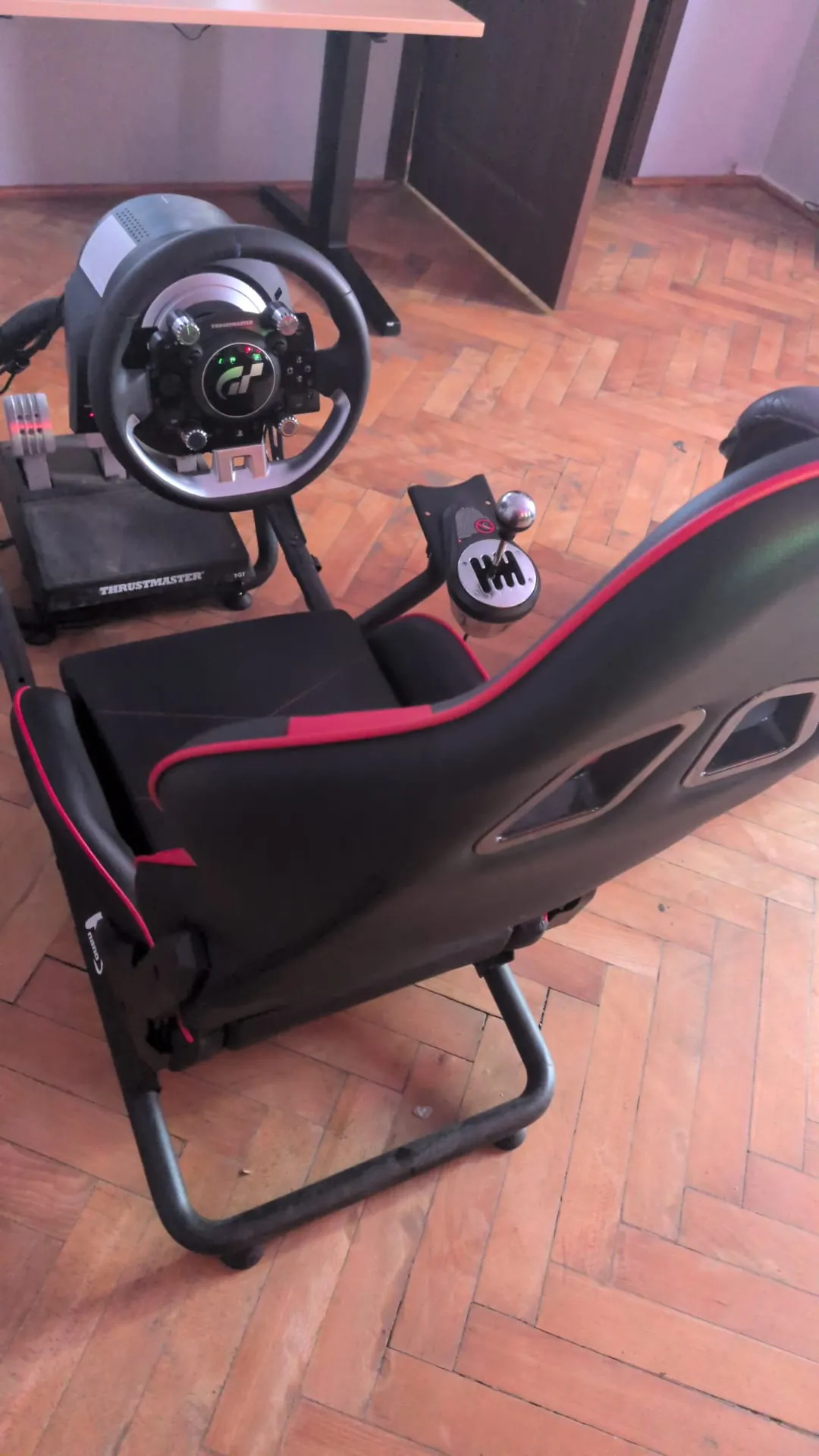 Racing Simulator - Thrustmaster Setup